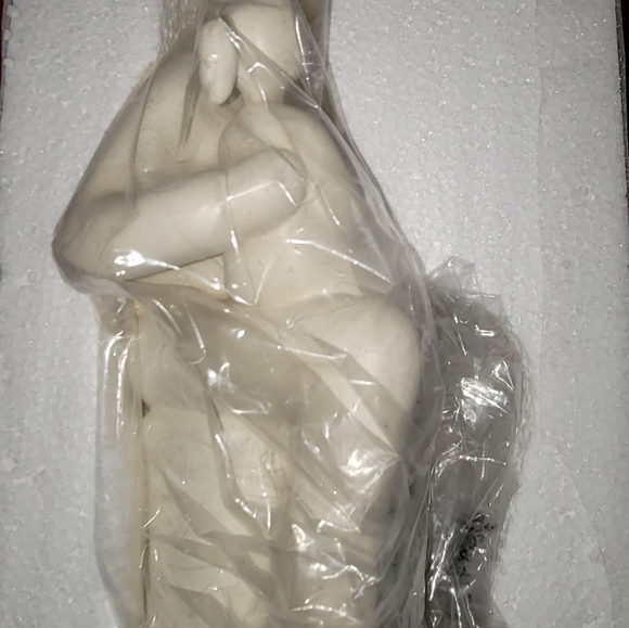 Dad and Daughter Figurine - Picture 4 of 6